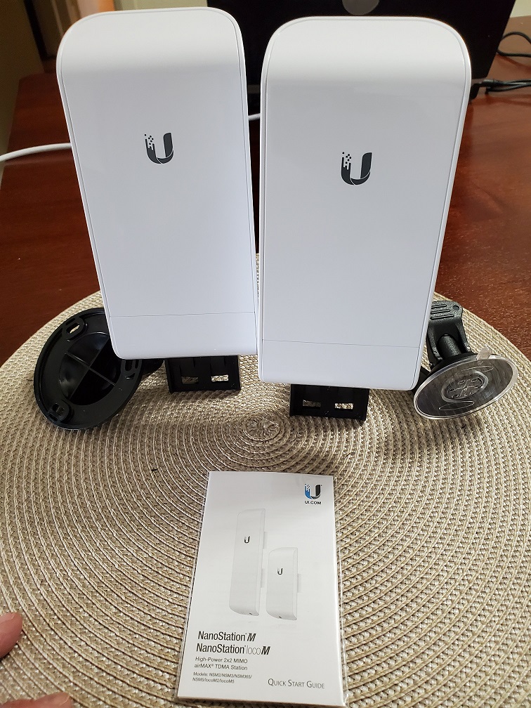 Ubiquiti Nanostation LOCO M5 Outdoor MIMO 11n 5GHz. (2 pack